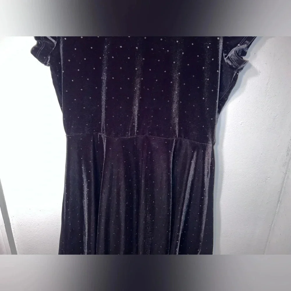 Children’s place XL,short sleeve pullover party dress black velvet gold sparkles